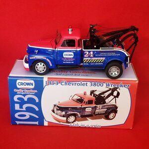 Crown 1953 Chevrolet 3800 Wrecker 11th In A Series 2001